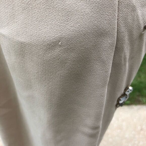 Ann Taylor cream jeweled sheath dress size 8 - Picture 6 of 8